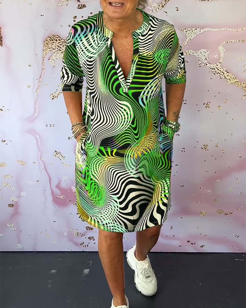 Nicole™ | Colourful V-neck dress