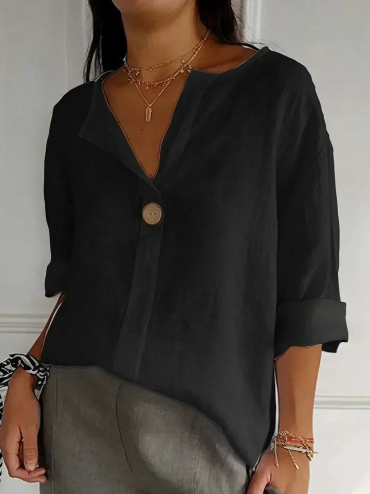 Freja | Casual V-neck blouse for a relaxed look