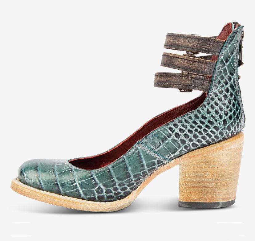 Opal | Timeless Vintage Pumps