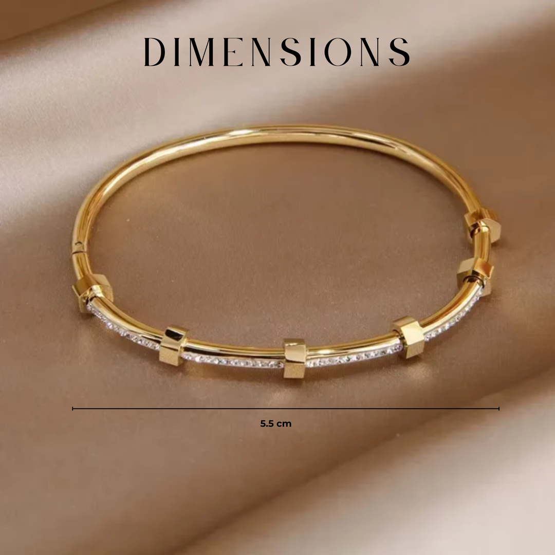 Madison - Bright Golden Plated Bracelet with Moissaniet cover