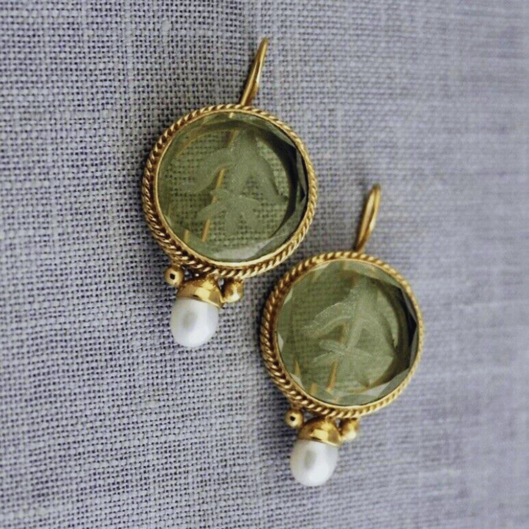 Penelope - Vintage Rounded Green Stone Pearl Earrings