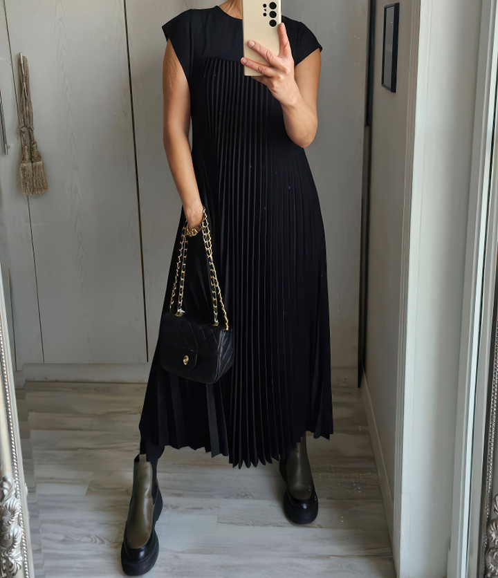 Laurine™ – Elegant Long Dress in Classic Style