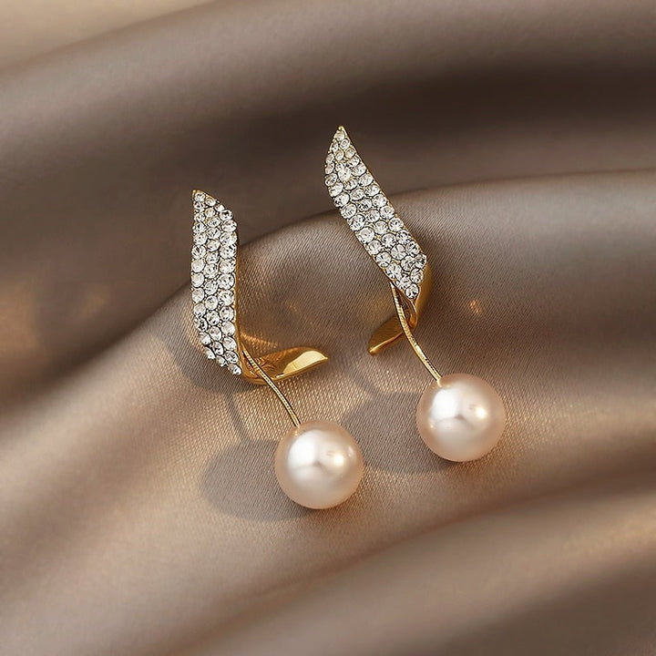 Kimberly | Vintage Gold Pearl Earrings