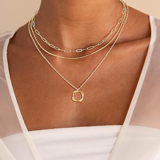 Nina - Vintage Gold Plated Chain & Pendant Necklace