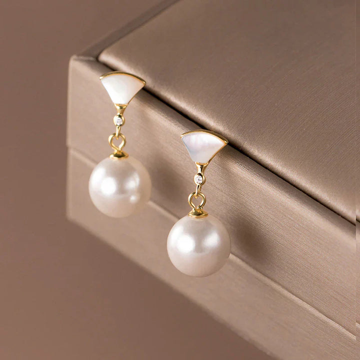 Claire | Retro Silver Pearl Earrings