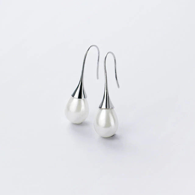 Casey | Pearl Drop Earrings