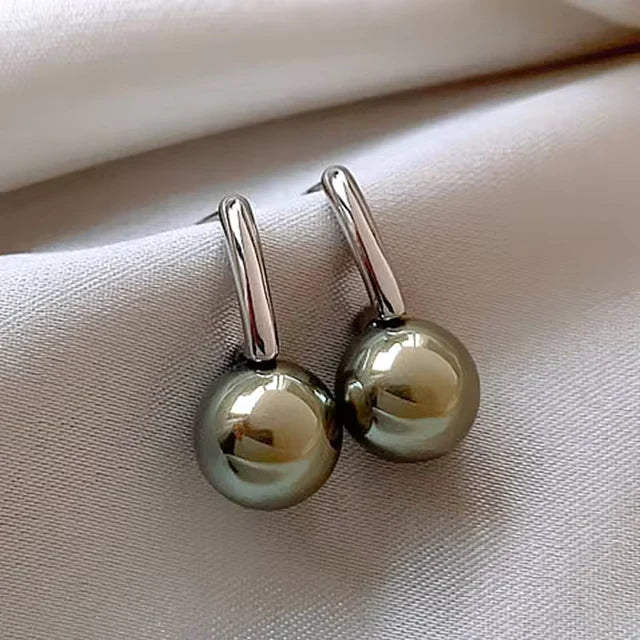 Celeste | Timeless Pearl Drop Earrings