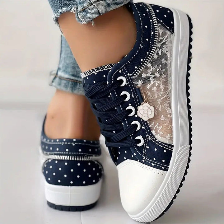 Eva | Stylish Lace-Up Sneakers